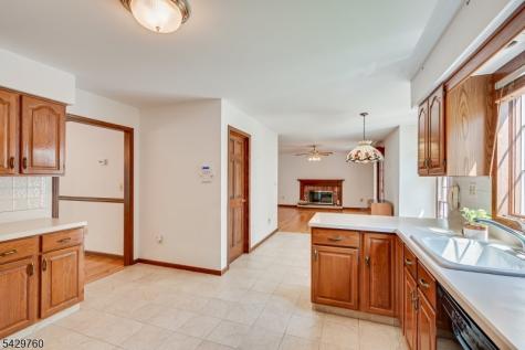 194 Plainfield Road Edison NJ 08820