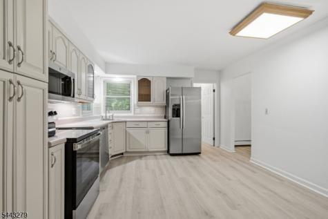 73 Lozier Road Mount Olive NJ 07828