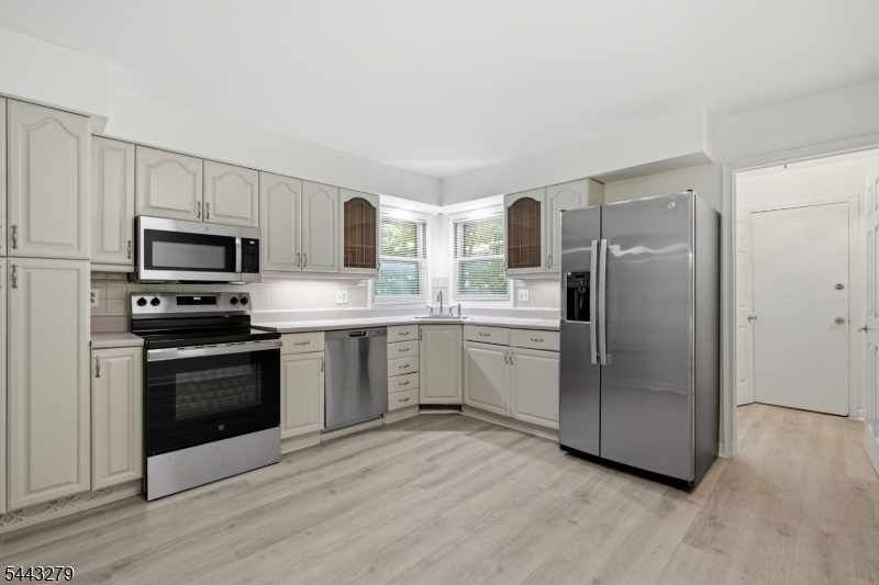 73 Lozier Road Mount Olive NJ 07828