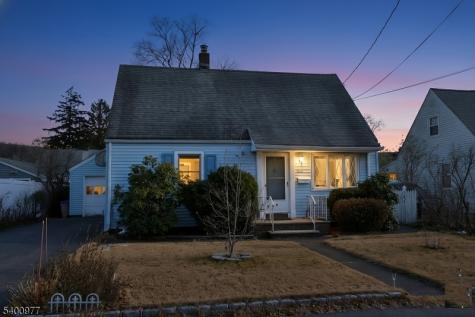 72 Burnside Place Wanaque NJ 07420
