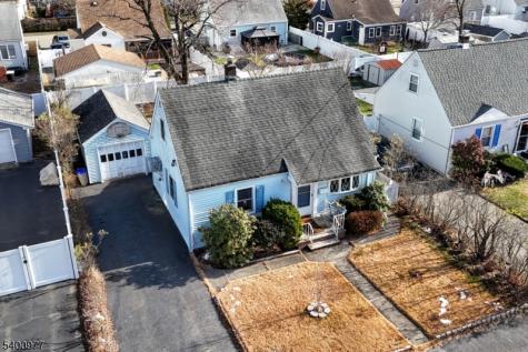 72 Burnside Place Wanaque NJ 07420