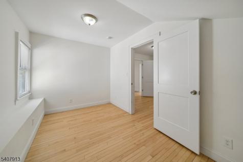 55 Naden Avenue Irvington NJ 07111