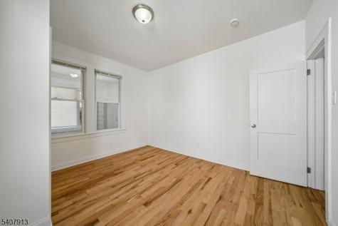 55 Naden Avenue Irvington NJ 07111