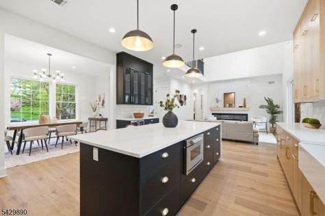 71 Hillside Terrace Livingston NJ 07039