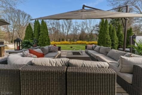 4 Babbitt Road Mendham NJ 07945