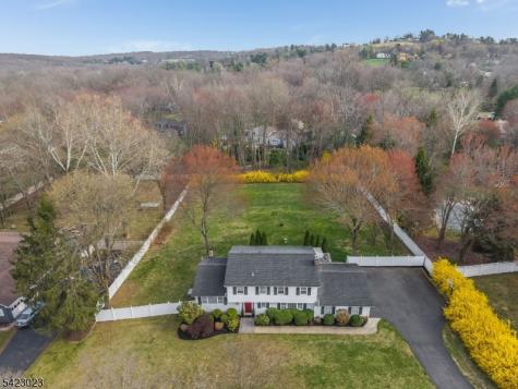 4 Babbitt Road Mendham NJ 07945