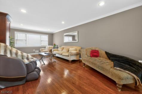 4 Babbitt Road Mendham NJ 07945