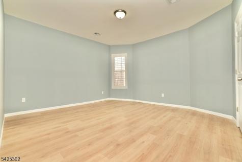 678 Highland Avenue Newark NJ 07104