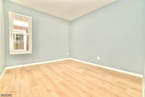 678 Highland Avenue Newark NJ 07104
