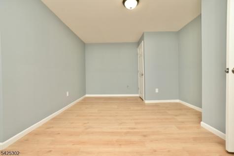 678 Highland Avenue Newark NJ 07104