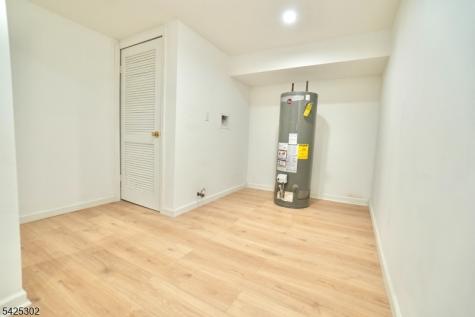 678 Highland Avenue Newark NJ 07104