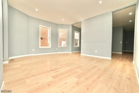 678 Highland Avenue Newark NJ 07104