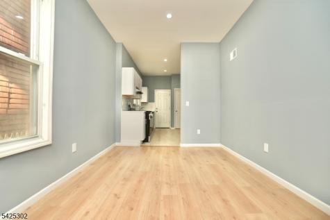 678 Highland Avenue Newark NJ 07104