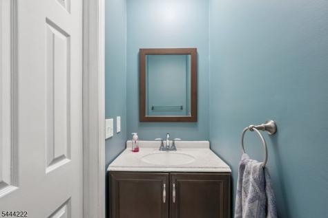 45 Fells Road Verona NJ 07044