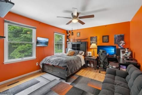 45 Fells Road Verona NJ 07044