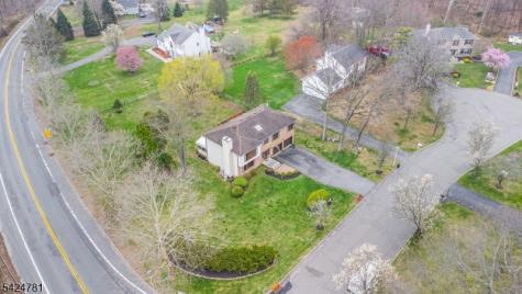 1 Old Timbers Court Roxbury NJ 07847