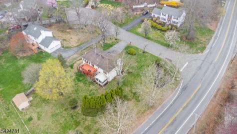 1 Old Timbers Court Roxbury NJ 07847