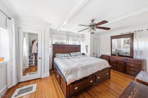 426 Walnut Street Roselle NJ 07203