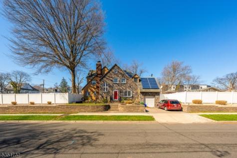 426 Walnut Street Roselle NJ 07203