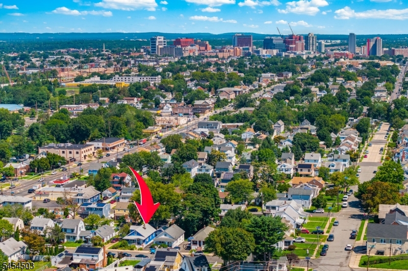 9 Cornell Street North Brunswick NJ 08902