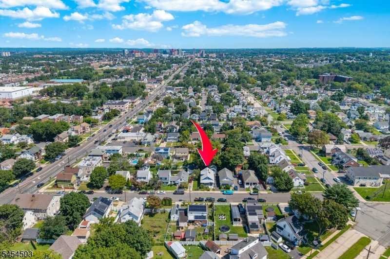 9 Cornell Street North Brunswick NJ 08902
