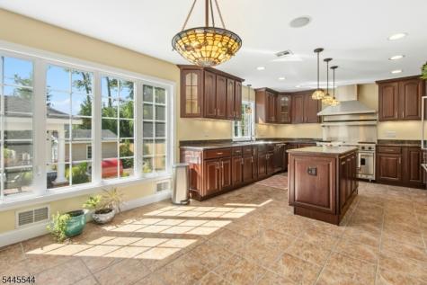1003 Charles Street Mountainside NJ 07092