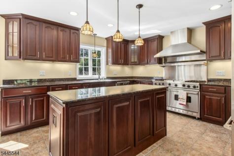 1003 Charles Street Mountainside NJ 07092