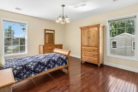 1003 Charles Street Mountainside NJ 07092