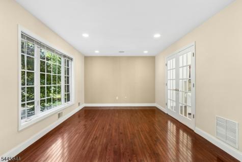 1003 Charles Street Mountainside NJ 07092