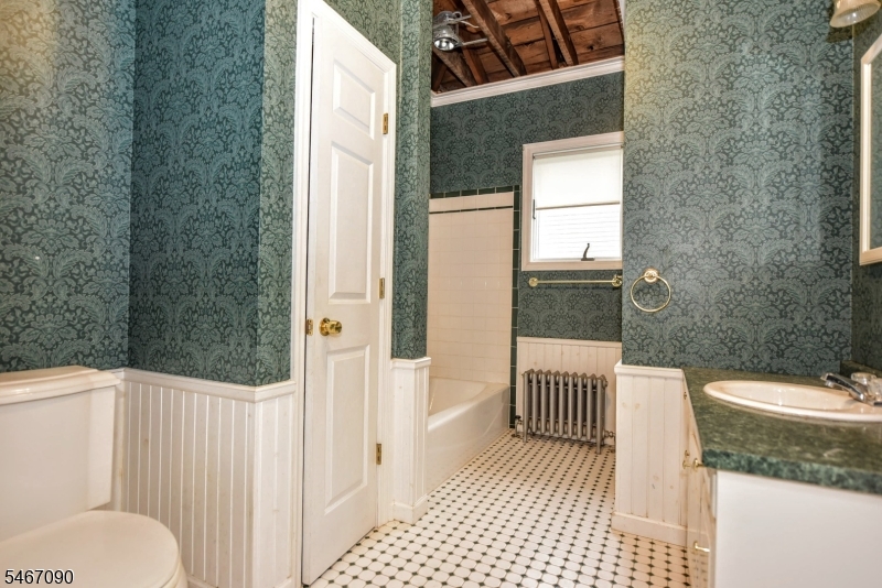 646 Lincoln Avenue Pompton Lakes NJ 07442