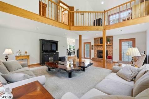 114 Upper Sunset Drive Washington NJ 07853