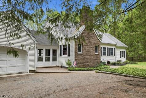 114 Upper Sunset Drive Washington NJ 07853