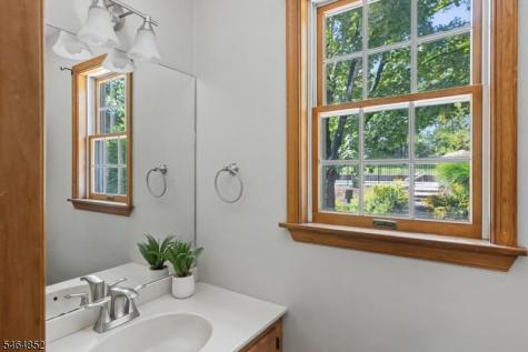 5 Alice Court Blairstown NJ 07825