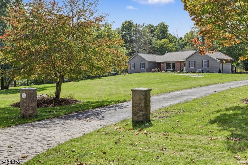5 Alice Court Blairstown NJ 07825