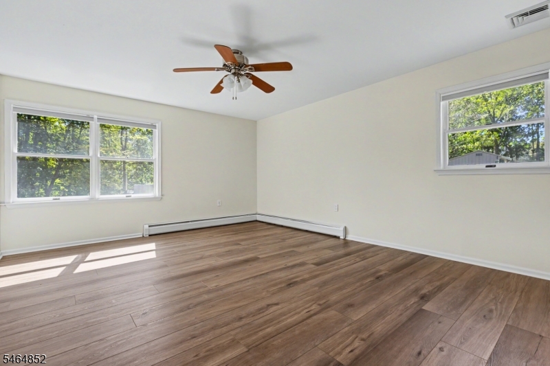 5 Alice Court Blairstown NJ 07825
