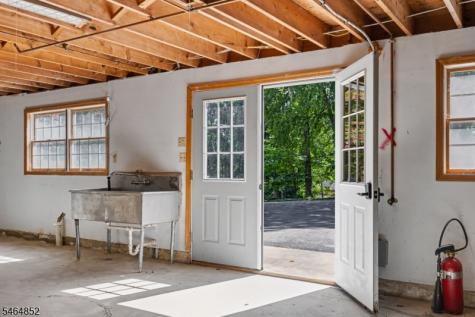 5 Alice Court Blairstown NJ 07825