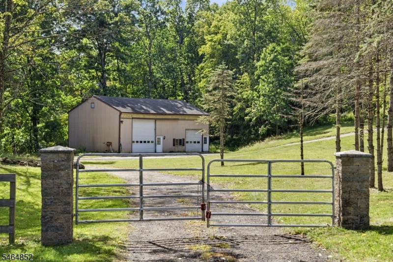 5 Alice Court Blairstown NJ 07825