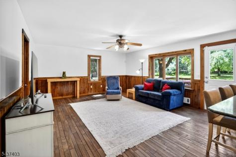 99 Cole Road Readington NJ 08889