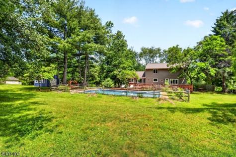 99 Cole Road Readington NJ 08889