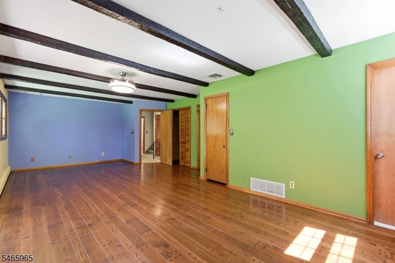 1170 Easton Avenue Franklin NJ 08873