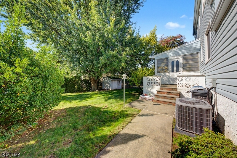 56 Trudy Drive Lodi NJ 07644