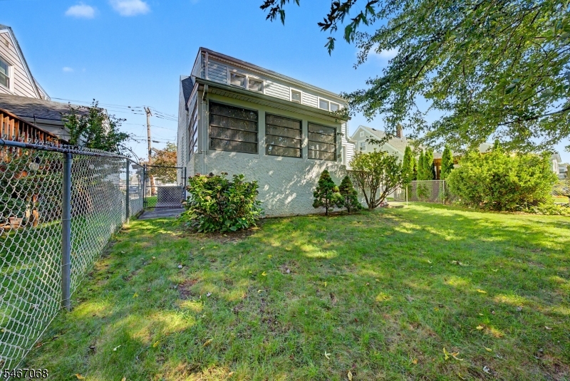 56 Trudy Drive Lodi NJ 07644