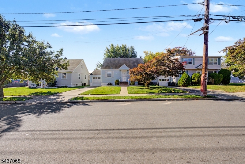 56 Trudy Drive Lodi NJ 07644