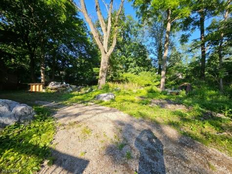 43 E Shore Trail Hardyston NJ 07460