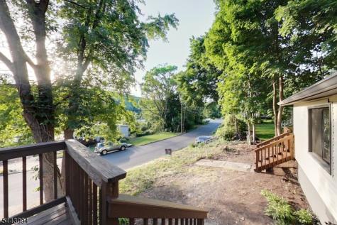 43 E Shore Trail Hardyston NJ 07460