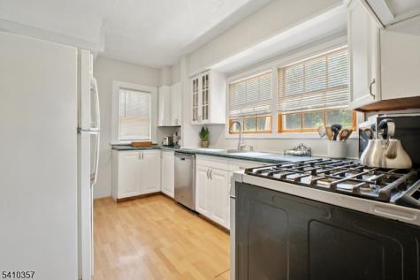 122 Westover Avenue West Caldwell NJ 07006