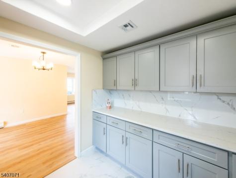 220 Manchester Lane Monroe NJ 08831