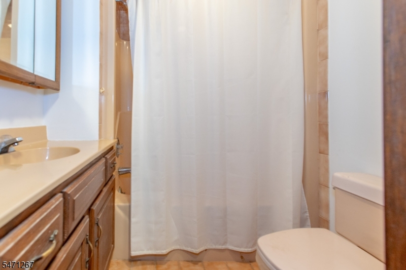 21 Plumer Road Frankford NJ 07860