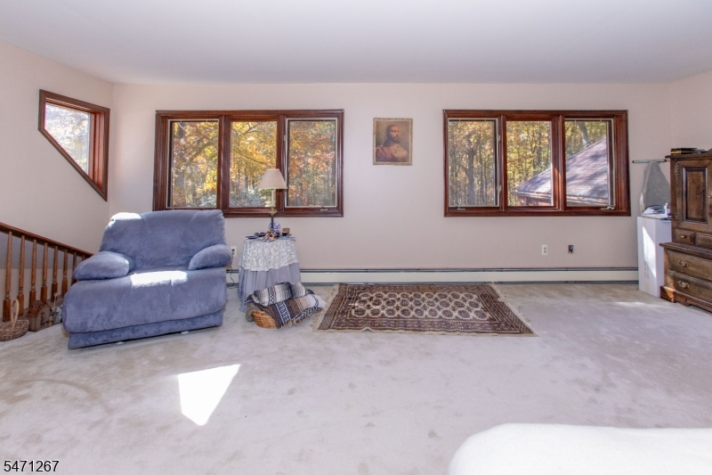 21 Plumer Road Frankford NJ 07860
