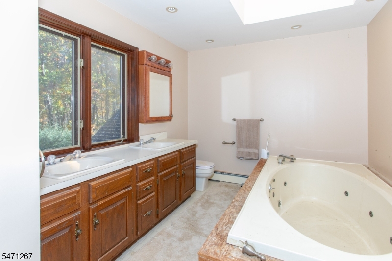 21 Plumer Road Frankford NJ 07860